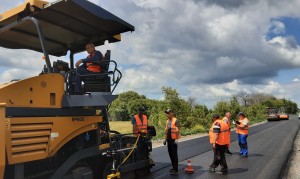 В Липецкой области ремонтируют участок дороги ст. Хворостянка – Дурово – Средняя Матрёнка